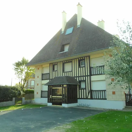 - 2 Pieces - Vue Mer Cabourg